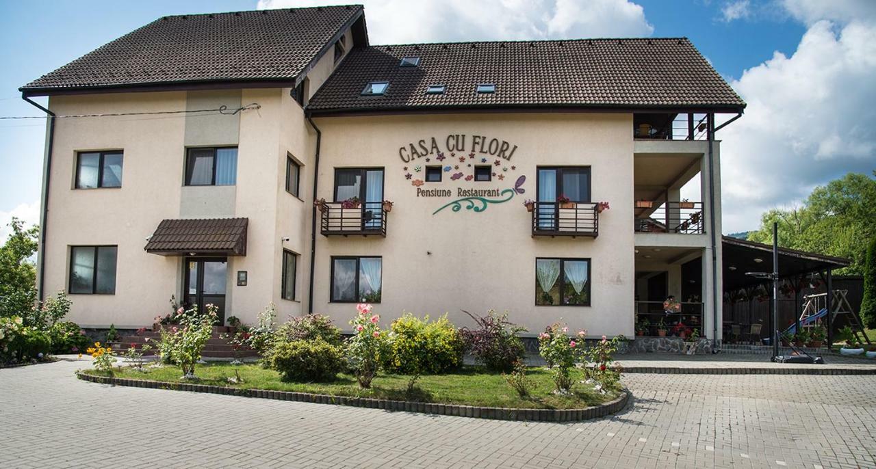 Pensiunea Casa Cu Flori Cisnădioara Extérieur photo